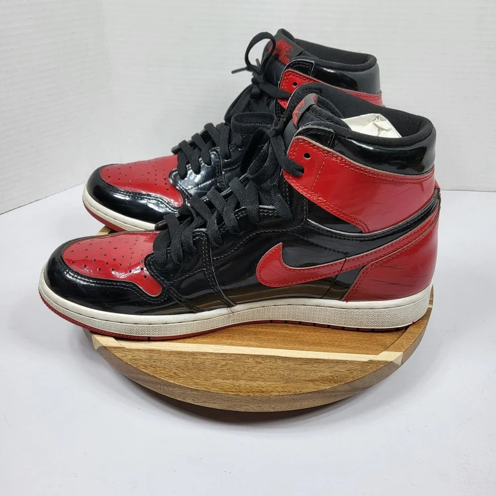 Jordan 1 High OG Patent Bred Mens Size 10 Black Red Good 555088-063 Sneakers